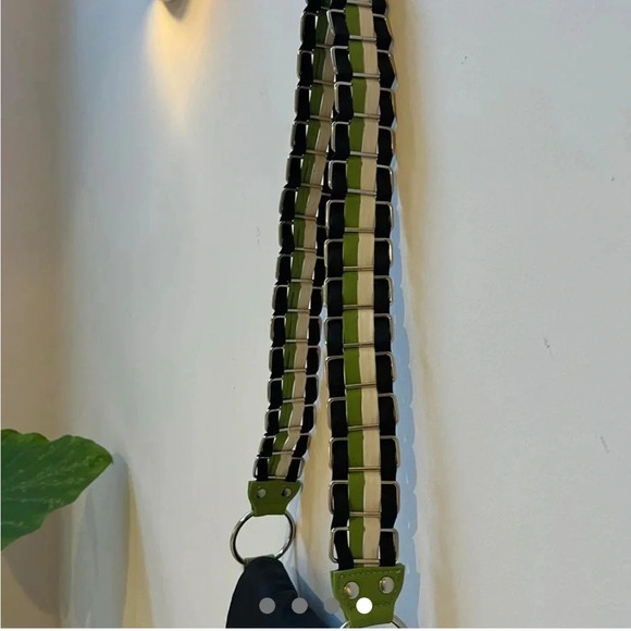 Urban outfitters Crossbody bag green black white - Picture 15 of 15